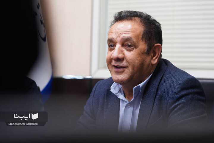 نشست خبری رئیس اتحادیه چاپخانه‌داران تهران