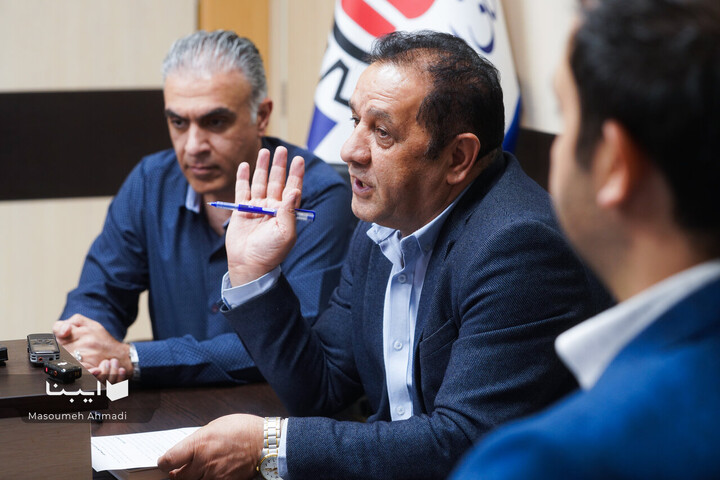 نشست خبری رئیس اتحادیه چاپخانه‌داران تهران