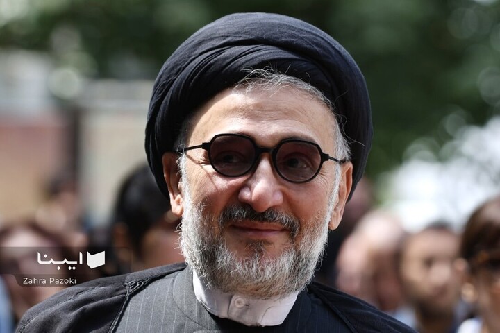 مراسم تشییع پیکر بیژن اشتری