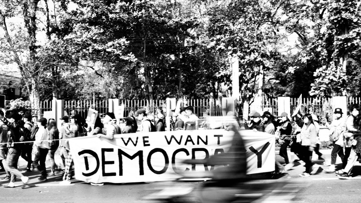 دموکراسی در هر اقلیم انسانی می‌تواند ببالد