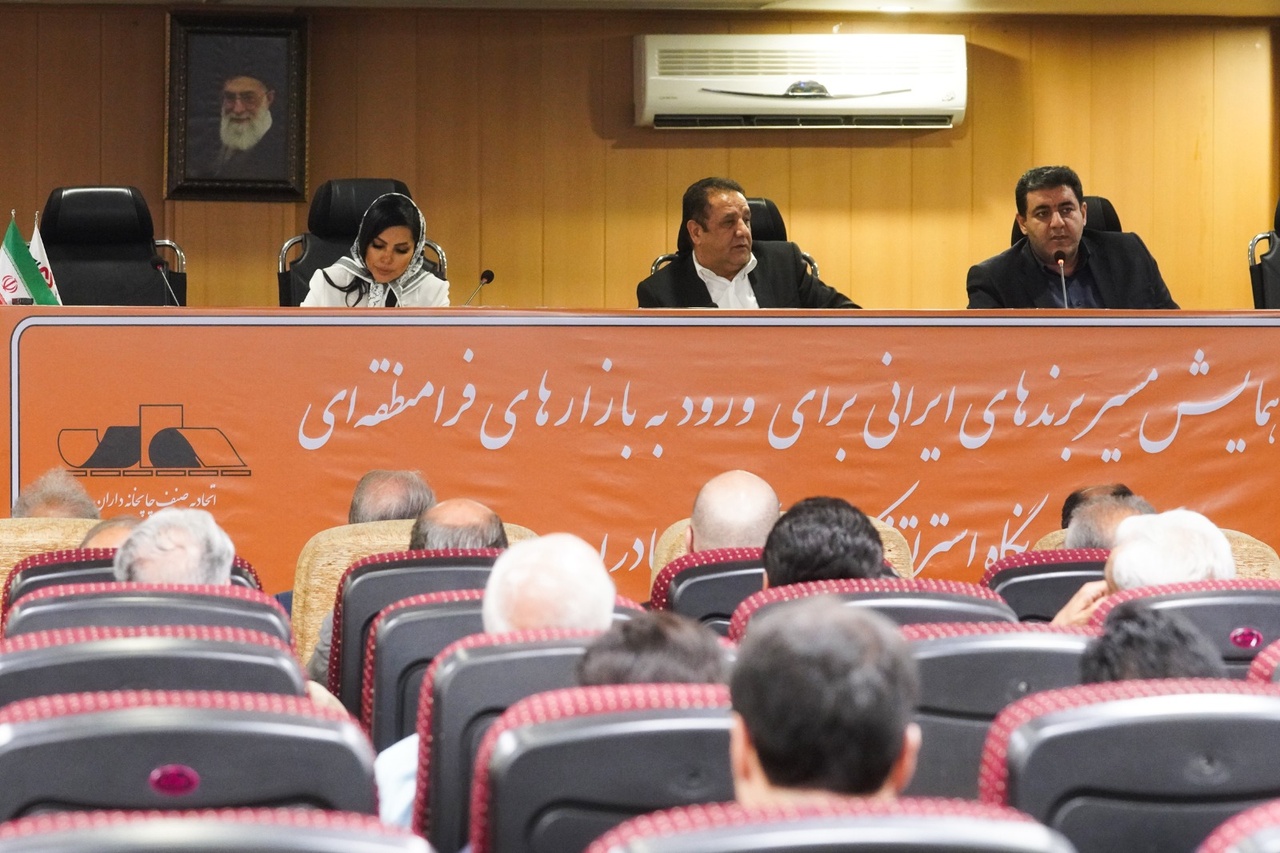 راهبرد دولت چهاردهم کاهش واردات و افزایش صادرات محصولات چاپی است