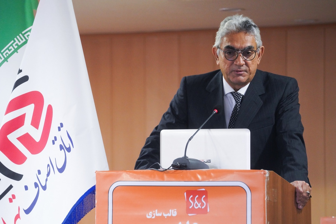 راهبرد دولت چهاردهم کاهش واردات و افزایش صادرات چاپی است