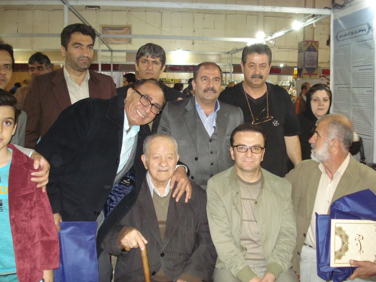 امیرکبیر هنوز کتاب میفروشد/ روایتی از ۶۶ سال پایداری فرهنگی در دل سنندج