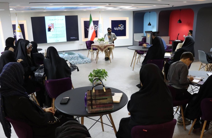 نشست ادبی «طعم خوش نوشتن» در اراک برگزار شد