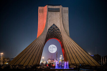 ایران، دیاری‌ است که قرن‌ها مشعل خرد، فرهنگ و مقاومت را در دست داشته