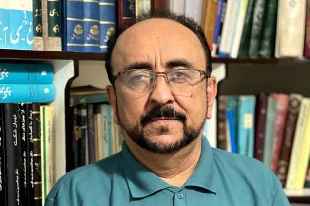 امروز روز حماسه است/ با قلم، بیان و قدم باید در برابر دشمن ایستاد