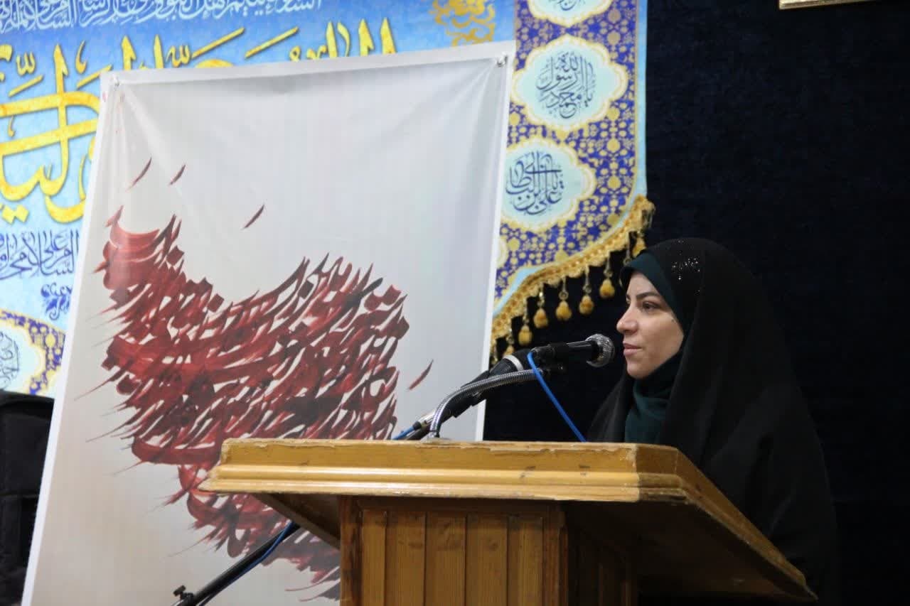 شبی که شعر و شهید به هم رسیدند