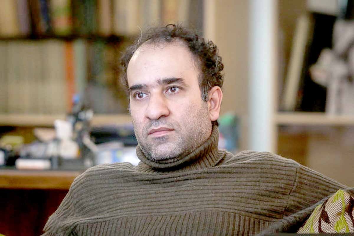 رئیس‌جمهور به عیادت رضا امیرخانی رفت