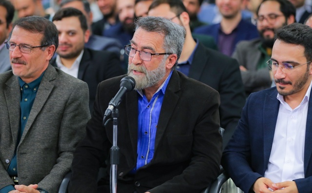 شعر حماسی؛ تأثیرگذار در شکل‌گیری هویت ملی