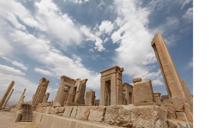 سربلند در هزاره‌ها