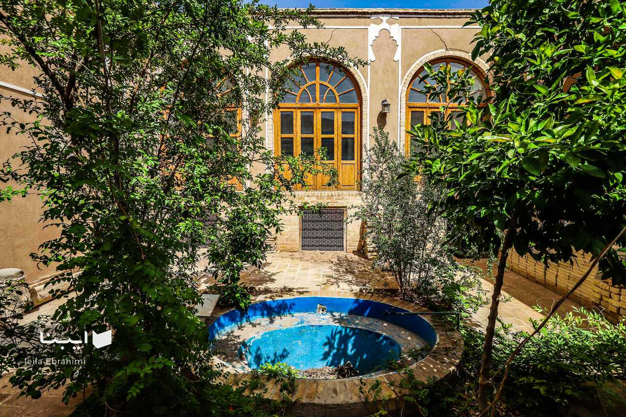 روایتی از خانه شاعر لبدوخته