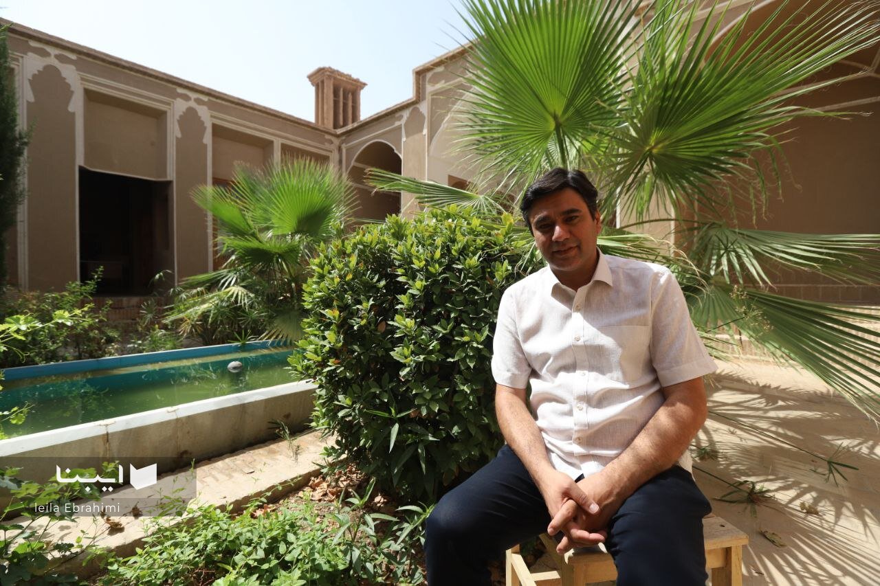 روایتی از خانه شاعر لبدوخته