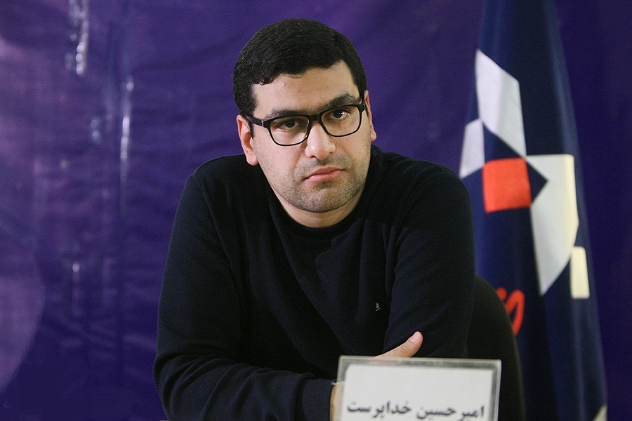انقلاب هوش مصنوعی؛ عقب افتادگی اخلاقی انسان از ماشین / هوش مصنوعی: فراتر از فناوری، نبرد اخلاق و قدرت بر سر معنای انسانیت!