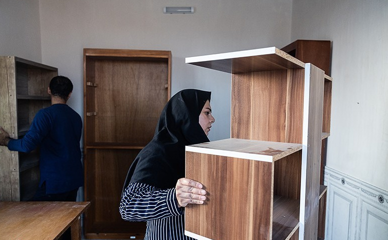 کتابخانهای که ۵۶ روزه ساخته شد/ گرمای کتاب در دست کودکان «گرو»