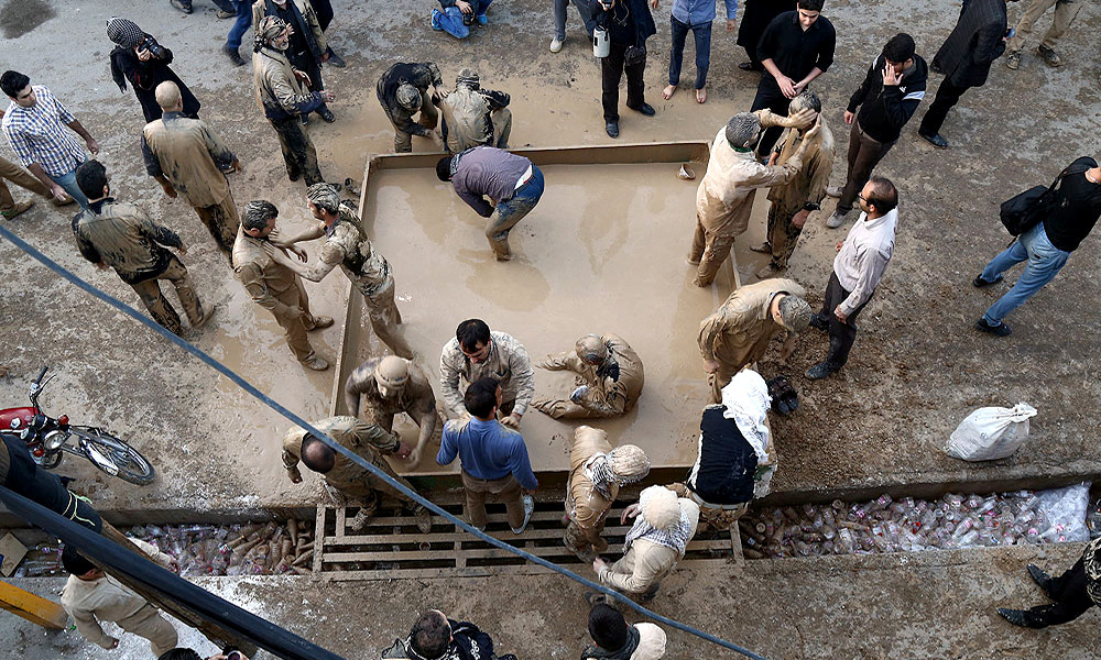 گلمالی؛ آیینی کهن در سوگ حسین (ع) بر شانههای زاگرس