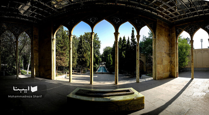 آرامگاه صائب تبریزی