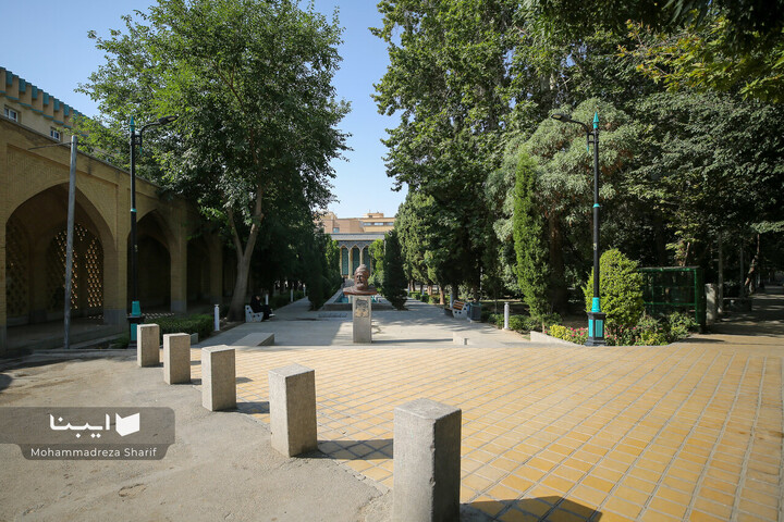 آرامگاه صائب تبریزی