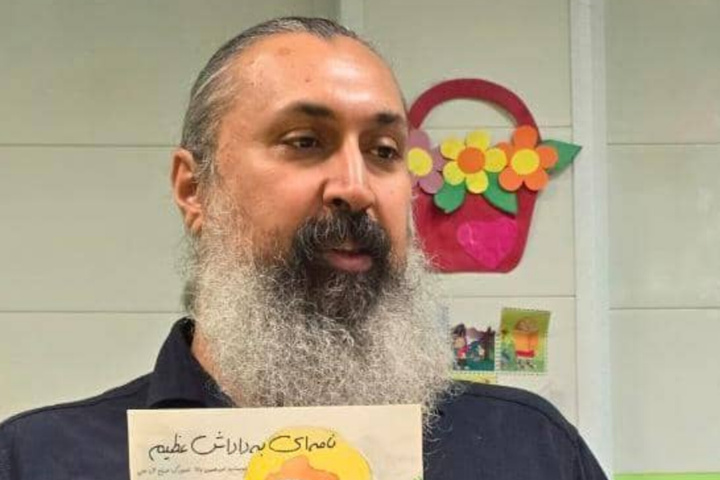 کتاب «نامه‌ای به داداش عظیم» برای کودکان بندرعباسی خوانش شد