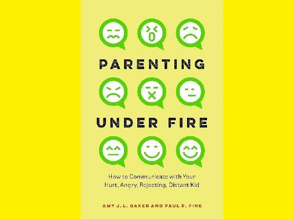 فرزندپروری زیر آتش