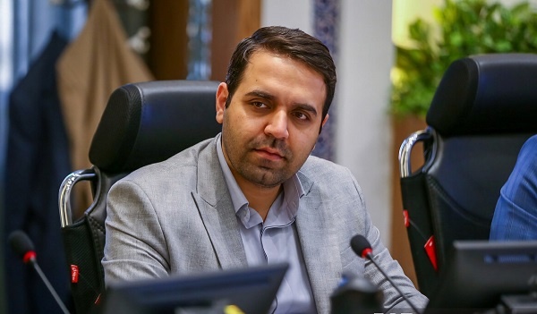 شورای شهر اصفهان به کتاب روی خوش نشان نداد/ ۴ سال و ۸ مصوبه!