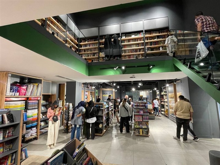 بلاگرها‬، فروش کتاب را مقطعی افزایش می‌دهند