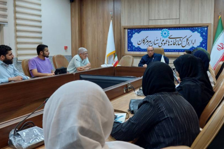 محفل ادبی عاشورایی «محتشم کاشانی» در بندرعباس برگزار شد