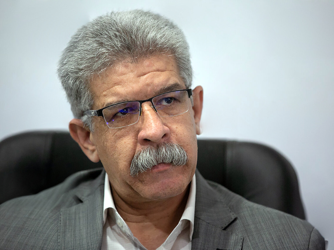 نقص در توزیع و فقدان چاپخانههای مدرن، چالش نشر محلی کرمانشاه/ ناشران تهرانی چگونه مقصد انتشار کتاب شدند؟