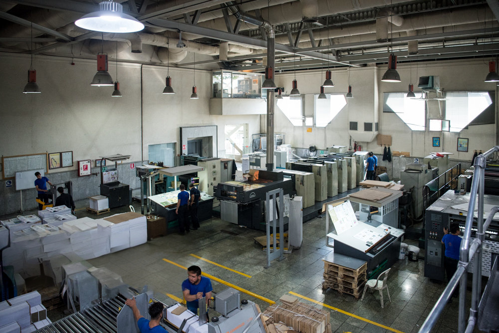 نقص در توزیع و فقدان چاپخانه‌های مدرن، چالش نشر محلی کرمانشاه