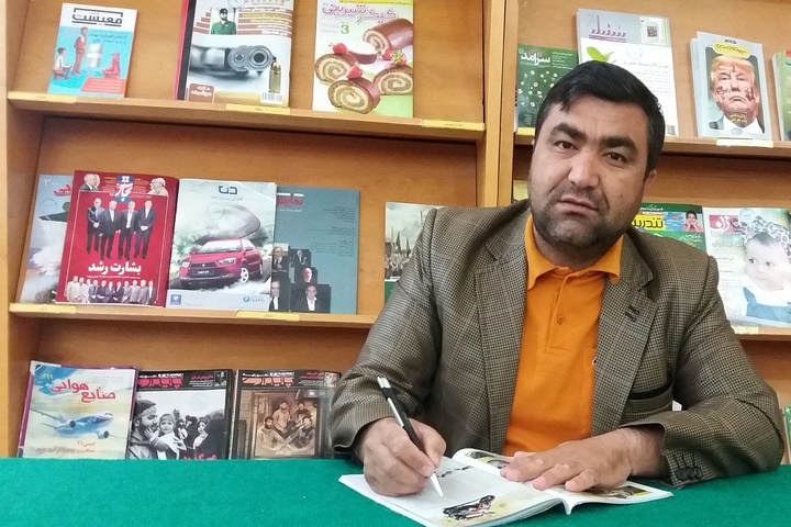 آثار نویسندگان بومی ایلام باید به قفسه‌های کتابخانه‌های عمومی استان اضافه شود