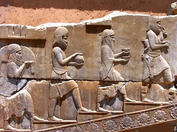 تاریخ چیست؟