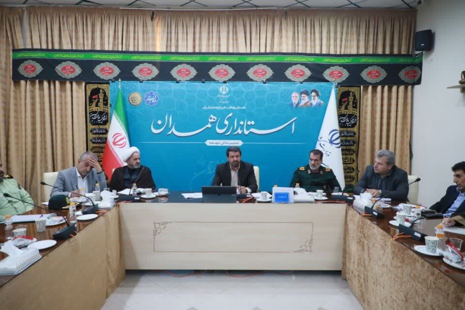 ۲ کتابخانه سیار در همدان آماده راهاندازی است