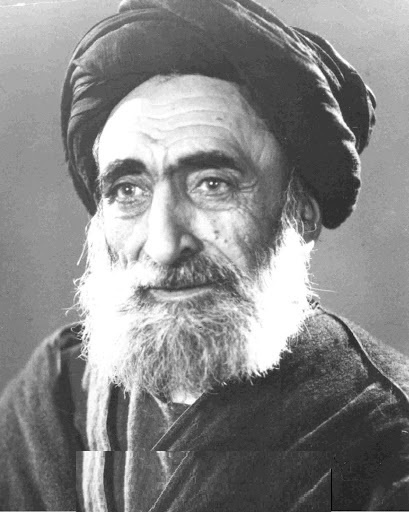 در میان صفحات تاریک تاریخ