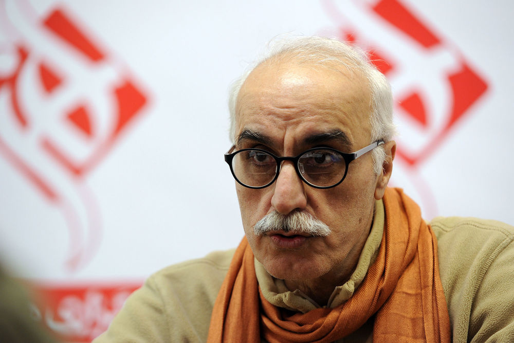 اگر حسین پناهی نمایشنامهنویسی را ادامه میداد در این زمینه بسیار پیشرفت میکرد