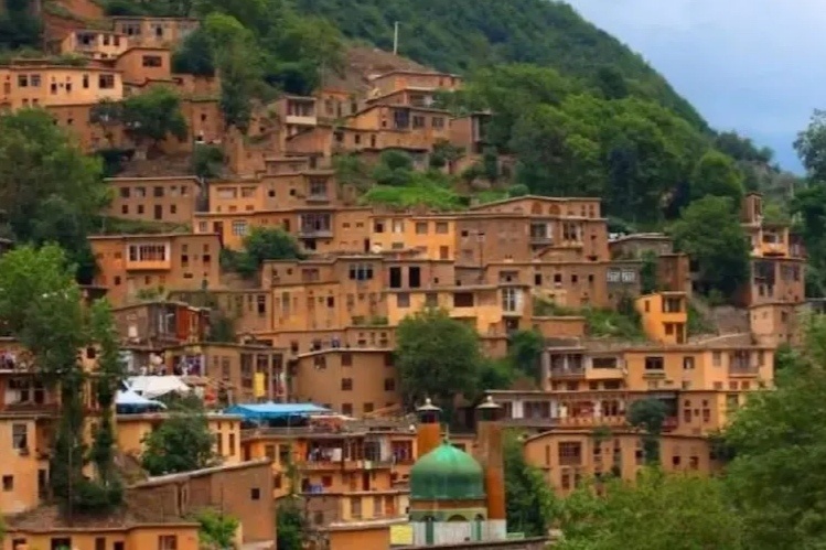 امید کتابخانه روستای روئین به نگاه متولیان فرهنگ/ مردم چشماتتظارند!