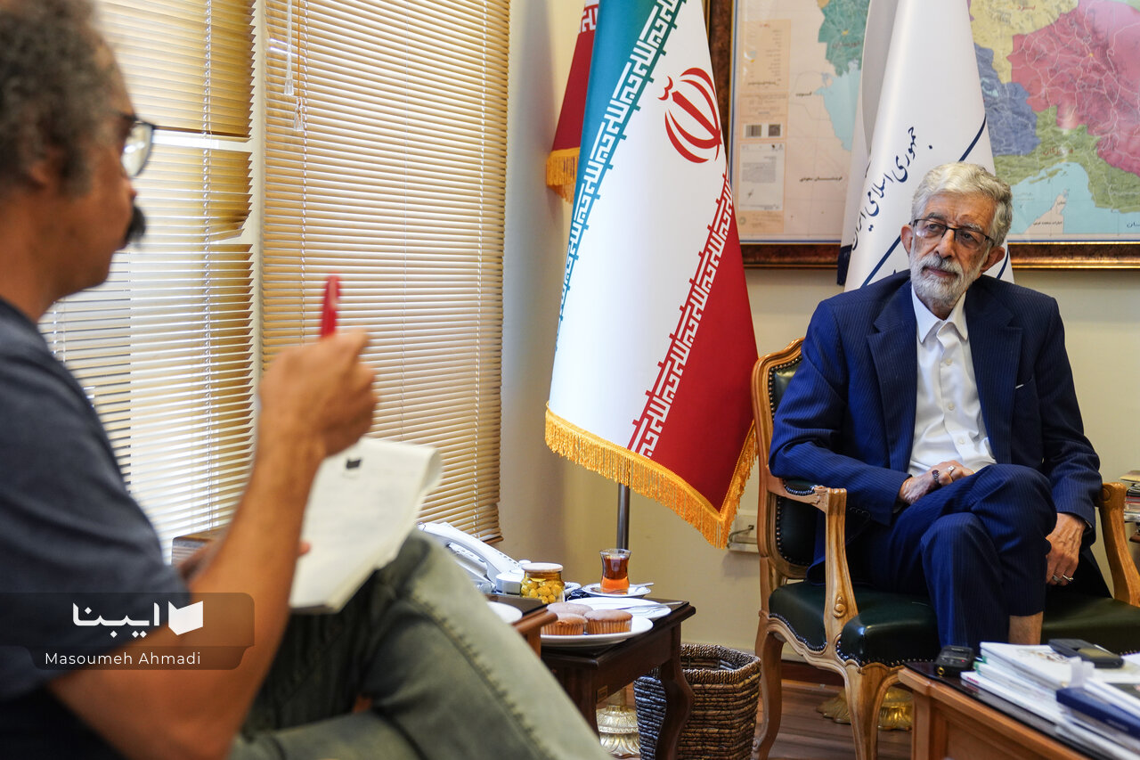 کانت میخوانم، اما کانتی نیستم