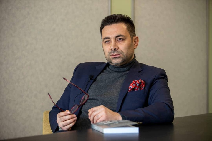 داستان نسلی که در هیاهوی تاریخ گم شد