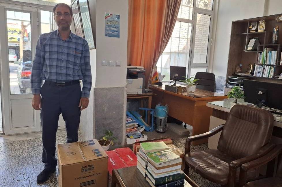 شبشعر «ایستاده برای ایران» در تربتحیدریه/ رونمایی از کتاب در نیشابور