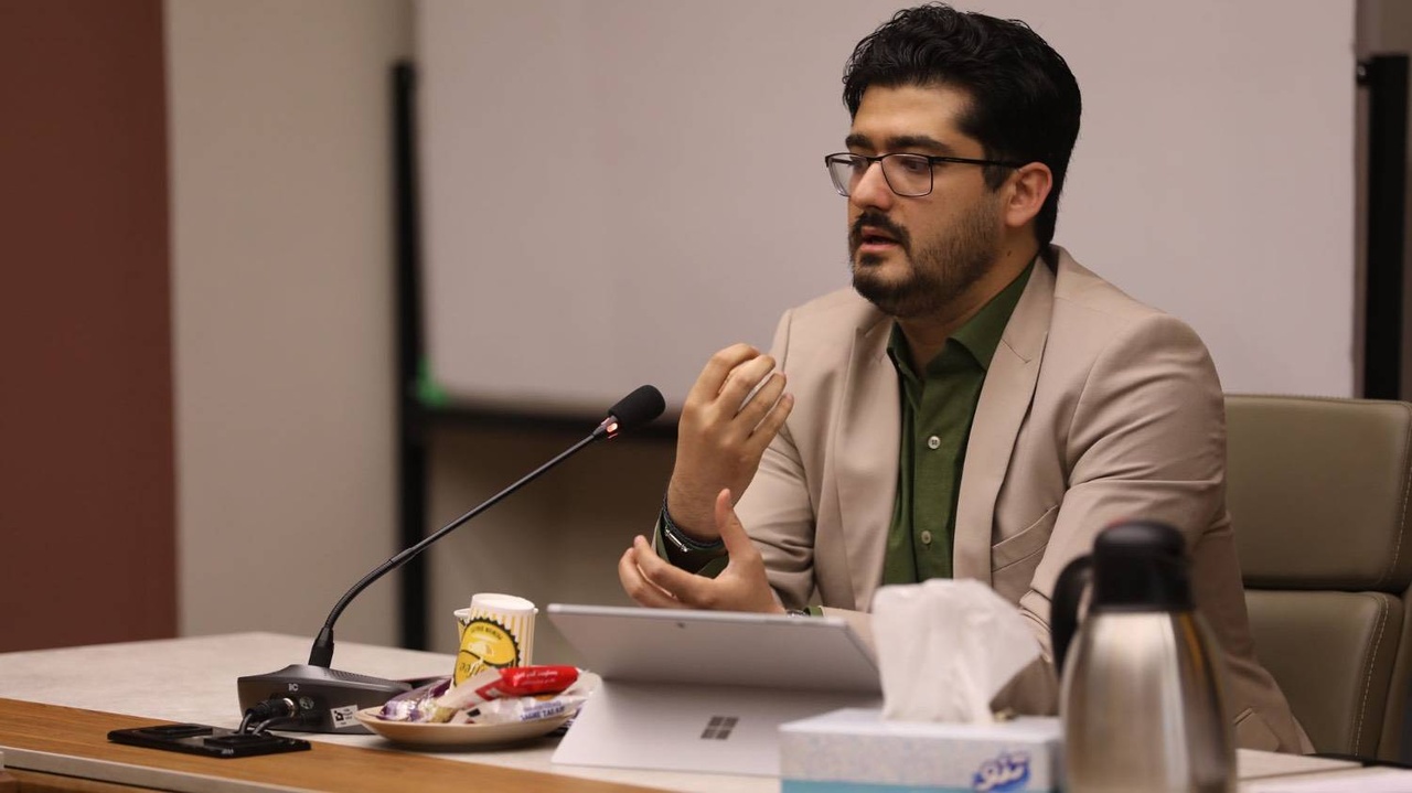 نگاهی به لایههای پنهان بیانیه تاریخی امام خمینی(ره) و الگوی مقاومت هوشمند