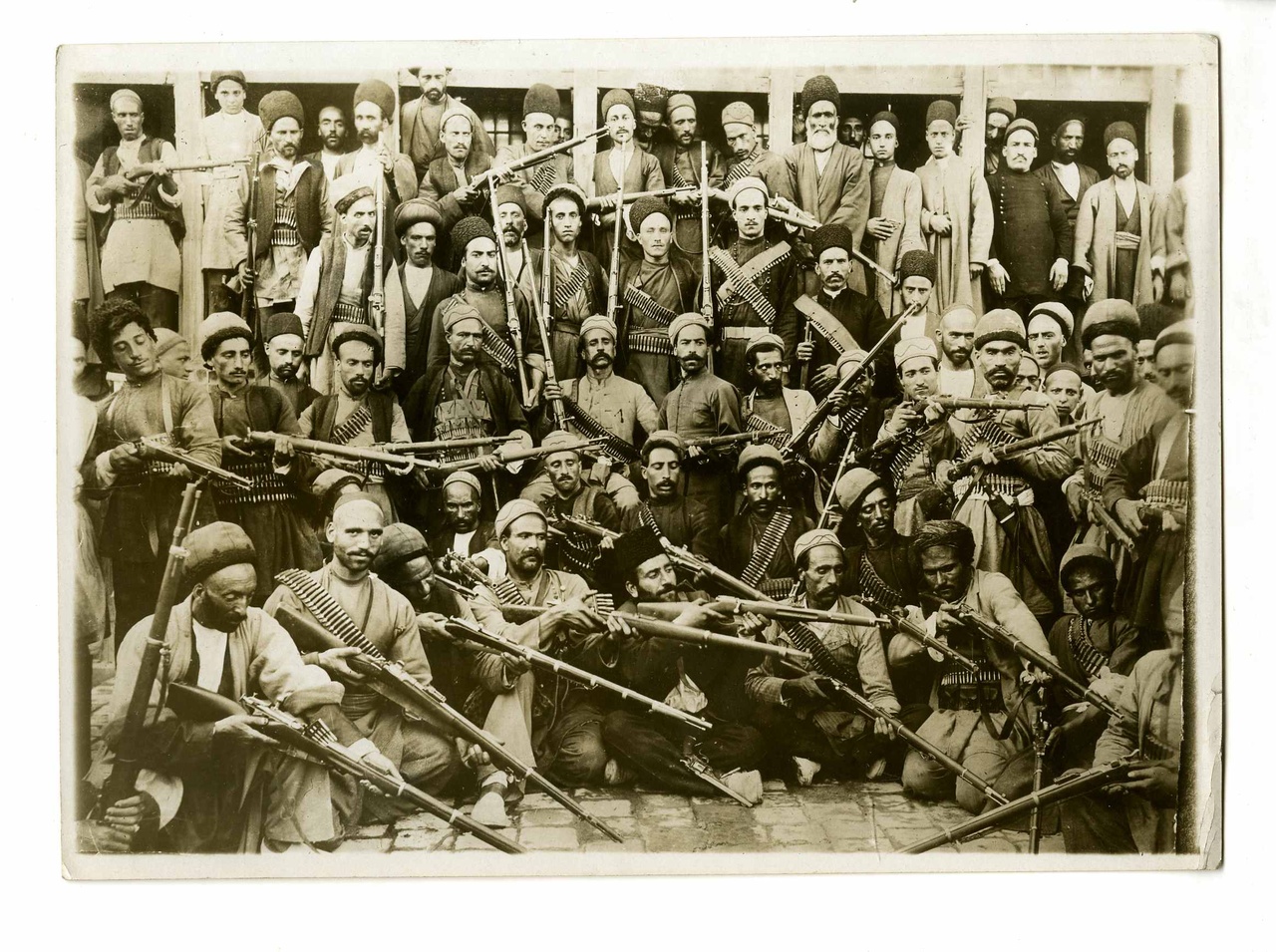 چیرگی آزادیخواهی بر عدالتخواهی در مشروطه ایرانی