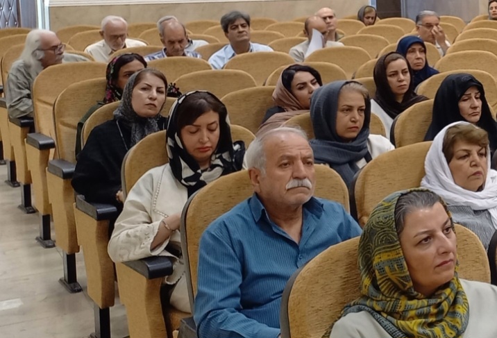 جایگاه ادب در اندیشه مولانا