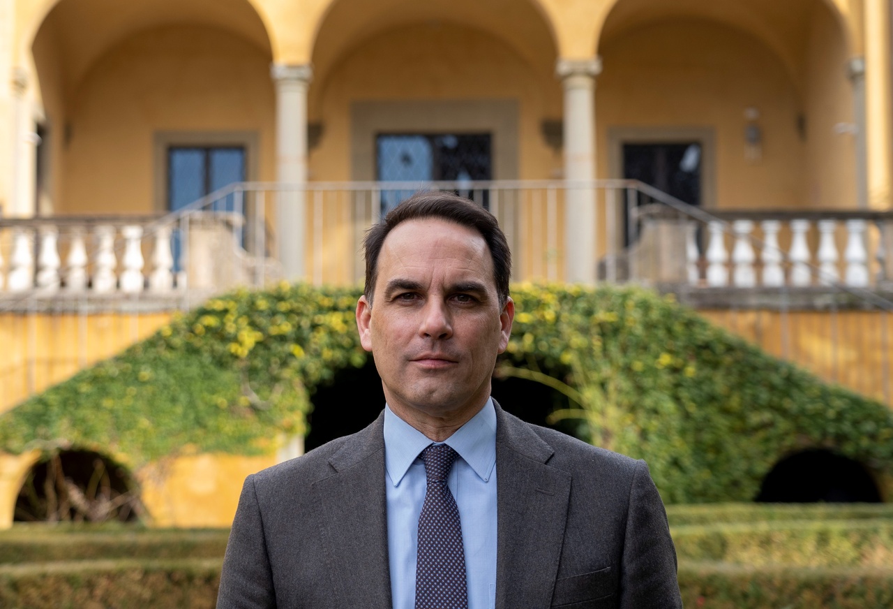 دموکراسی در سایه دانش؟