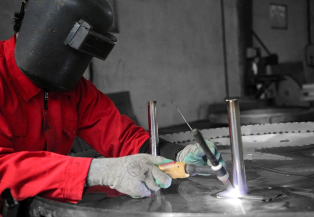 معرفی کارخانه فراسردکاران، تولیدکننده تجهیزات لبنیاتی و دامداری