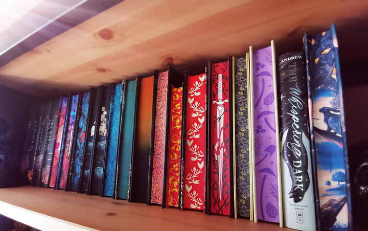 اسپرج؛ جایی که کتاب به بوم نقاشی بدل می‌شود