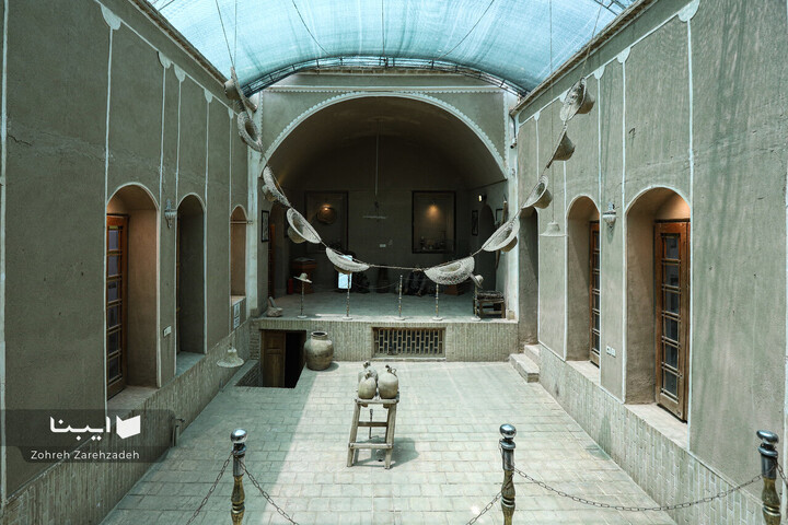 خانه وحشی بافقی