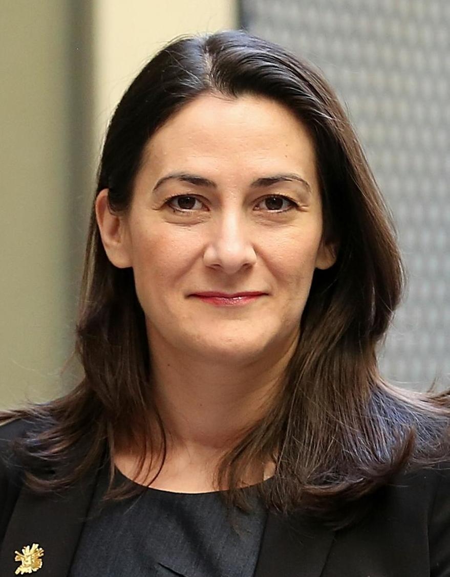 طرح اشتغالزایی پاولینا چرنوا برای ایران قابل اجراست؟ / بیکاری یک شکست اخلاقی است و فرد را به «حذف شدگی اجتماعی» میکشاند