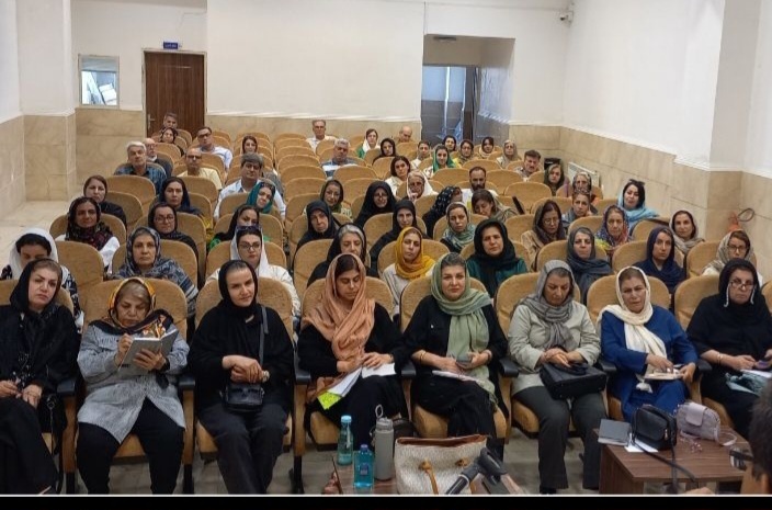 ادب در نگاه مولوی کلیدی برای هدایت و معناست