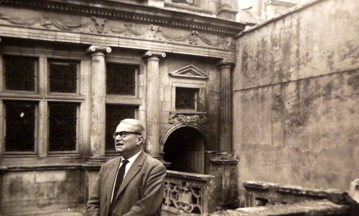 رهایی از غربت غربی