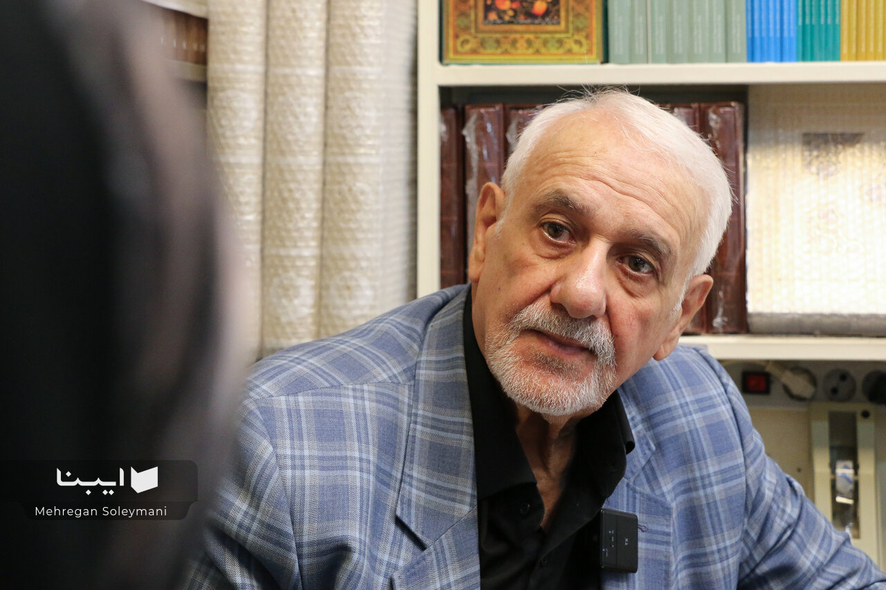 حافظ؛ زنده بر مدار عشق