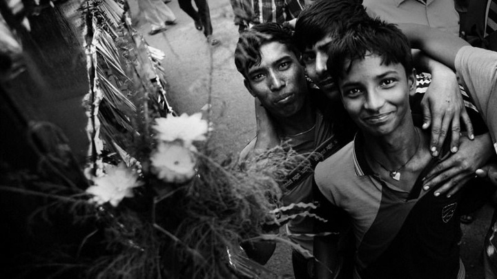 اشک‌ها و لبخندها در تاریخ