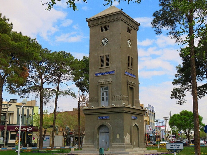 نقطه‌ وسط ایران کجاست؟